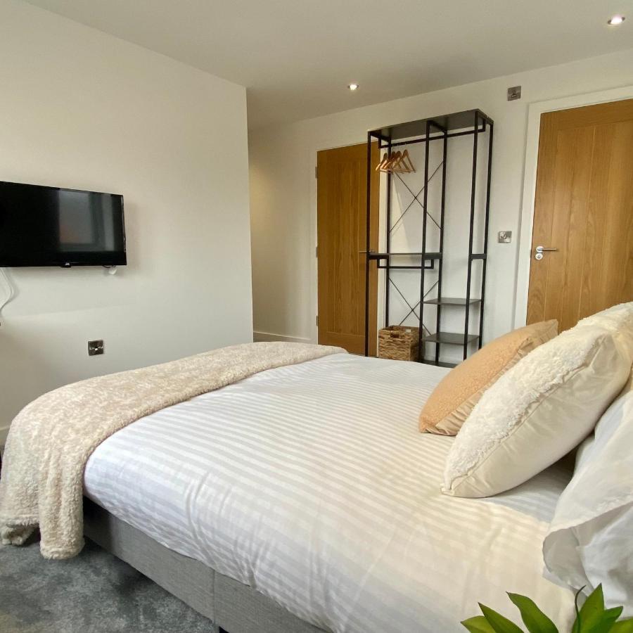 Modern 2 Bed Apartment/Free Parking/Near City/Self-Check In Handsworth Dış mekan fotoğraf